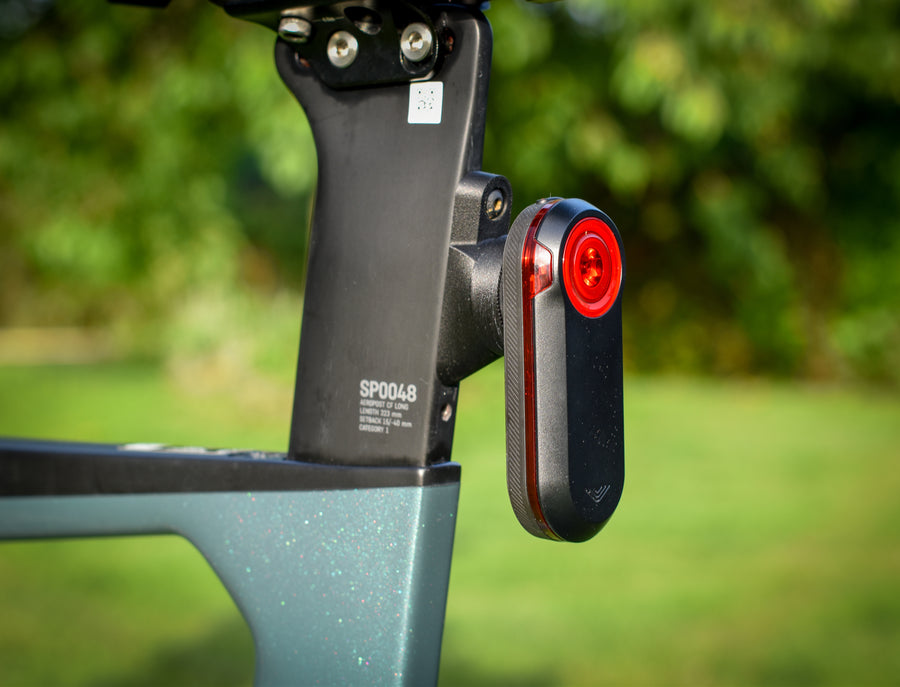 VariaMount Lab™ — Support Garmin Varia pour tige de selle Canyon